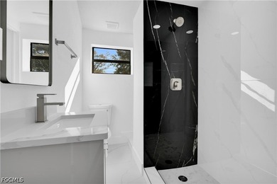Fully Renovated 4BR Home on Rare DOUBLE LOT. Move-in ready and - photo 16