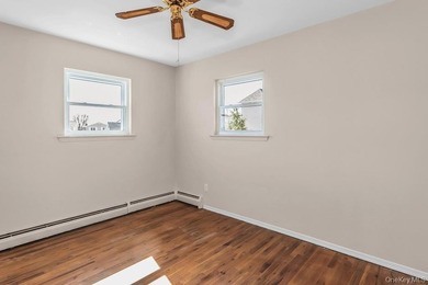 Unpack and enjoy your summer in this well-maintained In-line - photo 16