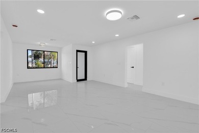 Fully Renovated 4BR Home on Rare DOUBLE LOT. Move-in ready and - photo 19