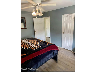 Welcome home to this beautifully maintained Adult Community - photo 23