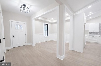 Late summer delivery! This beautifully designed 4-bedroom, 3 - photo 4