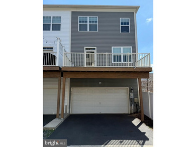 Back on the market. Buyer's financing fell through at last - photo 33