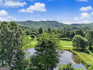 Stunning Mountain Retreat with Panoramic Views & Spacious - photo 3