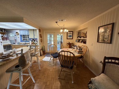 Downtown Destin opportunity on a rare 0.35-acre lot with a - photo 10
