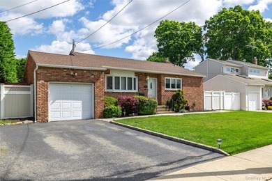 Welcome to this charming 3 Bedroom Ranch nestled in the heart of - photo 1
