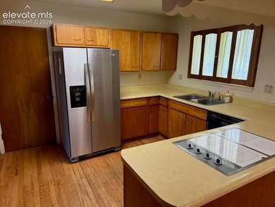 Location! Location! Location! Experience comfort in this - photo 4