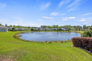 Rare single-story ranch home with FULL lagoon frontage on an 11 - photo 3