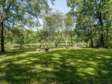 1500 FEET OF WATER FRONTAGE on beautiful Lake Sinclair. This - photo 8