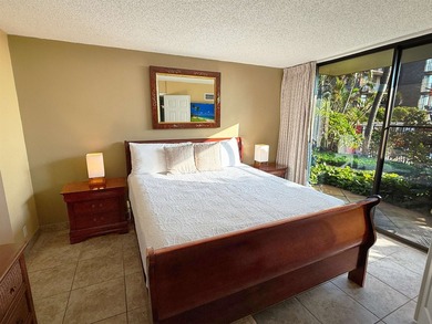Easy to show. Best-priced oceanfront 2 bedroom - 2 bath in South - photo 6