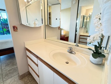 Easy to show. Best-priced oceanfront 2 bedroom - 2 bath in South - photo 10