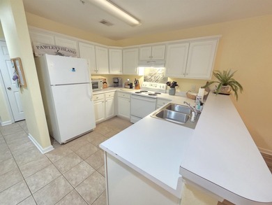 Convenient, Fully Furnished First-Floor Condo in True Blue Golf - photo 4