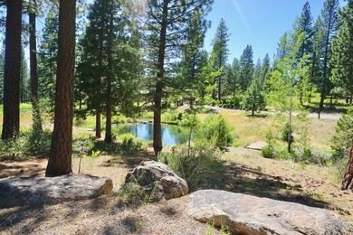 WHERE THE PINES MEET LUXURY LIVING! Discover the perfect setting - photo 26