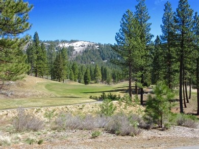 WHERE THE PINES MEET LUXURY LIVING! Discover the perfect setting - photo 27