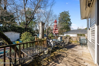 Located in New Bern's sought-after Riverside Historic District - photo 32