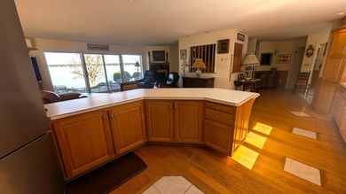 Meticulously maintained 1994 Cape Cod home hosting a total of 3 - photo 6