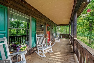 This custom Cape Cod offers approximately 2,600 square feet set - photo 5