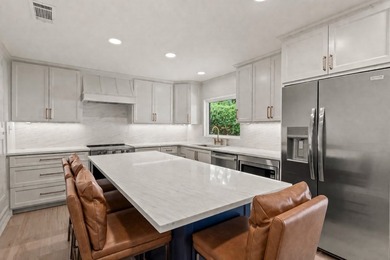 Positioned on open water in the sought-after Deer Island - photo 11