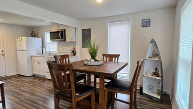 Half Acre Charming Lake Retreat Near Golf & Santee State Park! - photo 12