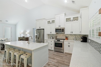 Discover the coastal charm of Belvedere Island Plantation, a - photo 12