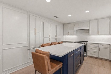 Positioned on open water in the sought-after Deer Island - photo 12