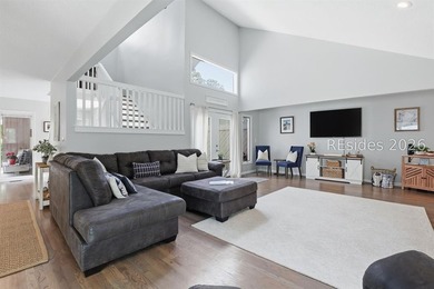 Lovely 4 bedroom, 2.5 bath home in world renowned Sea Pines - photo 4