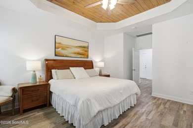 Discover the coastal charm of Belvedere Island Plantation, a - photo 18