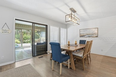 Lovely 4 bedroom, 2.5 bath home in world renowned Sea Pines - photo 8