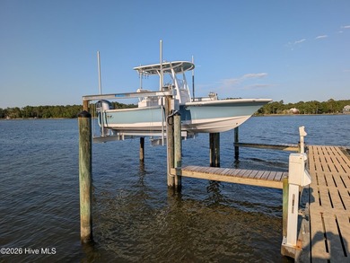 Located in the sought-after Shine Landing gated community, this - photo 18