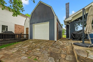 Positioned on open water in the sought-after Deer Island - photo 24