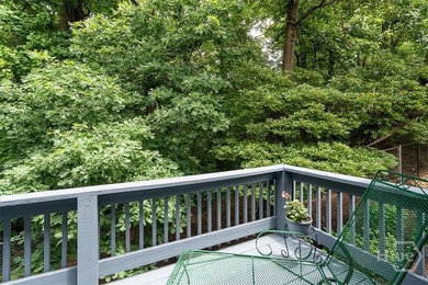 JENNINGS MILL. Convenient location, golf club community - photo 34