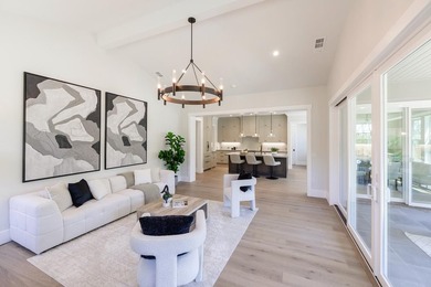 Welcome to Willowbend at Sandraya Heights, where luxury - photo 37