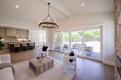 Welcome to Willowbend at Sandraya Heights, where luxury - photo 38