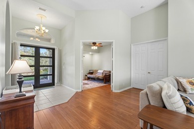 Beautiful & Spacious 4 bed/3 bath 3 car garage POOL home in the - photo 5