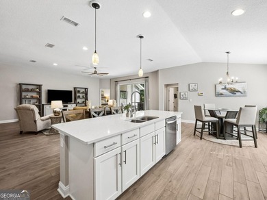 * Move-In Ready 4-Bedroom Home in Gated Osprey Cove - Your - photo 9