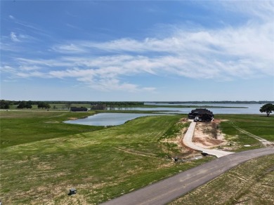 Lake Acreage For Sale in Honey Grove, Texas