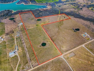 25% of mineral rights to convey!!! Nestled in peaceful Mart, TX - photo 2