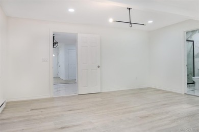 Newly renovated home near the heart of historic Bellport - photo 4