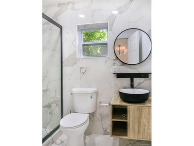 Newly renovated home near the heart of historic Bellport - photo 8
