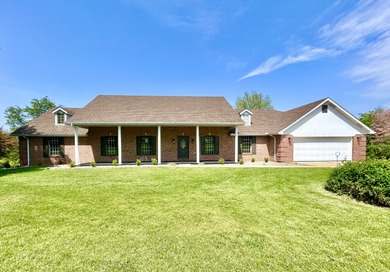 Lake Cumberland Home Sale Pending in Somerset Kentucky