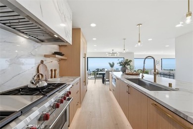 Panoramic ocean views stretching from Catalina Island to Malibu - photo 5