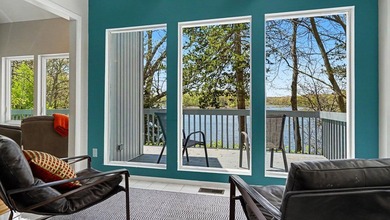 **BACK ON MARKET TO NO FAULT OF SELLERS** Enjoy lakefront living - photo 11