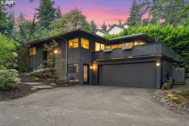 Lake Home For Sale in Lake Oswego, Oregon
