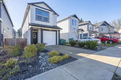 Willamette River - Clackamas County Home For Sale in Newberg Oregon