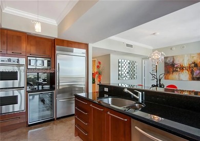 PRICED FOR SUPER QUICK SALE ! Luxury downtown living. This - photo 13