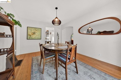 Imagine a home where comfort, warmth, and charm embrace you - photo 15