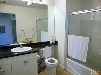 Fabulous Luxury Montecito Condo - Downtown Walnut Creek living - photo 16