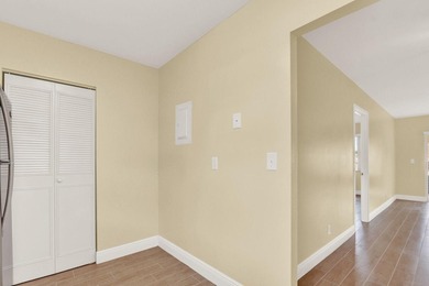 Welcome to this very nice one-bedroom, one-and-a-half-bath - photo 20