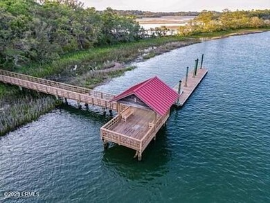 Tucked within one of Beaufort's most sought-after deepwater - photo 22