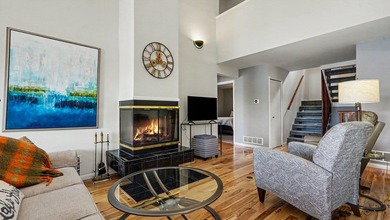 **BACK ON MARKET TO NO FAULT OF SELLERS** Enjoy lakefront living - photo 23