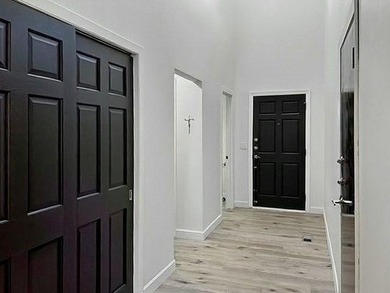 Immaculately maintained two-story end unit in demand Plymouth - photo 4